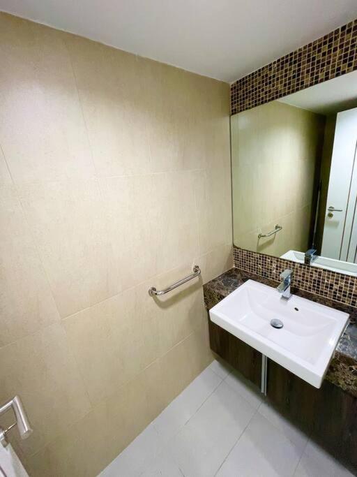 60Sqm Luxury 1 Bed - Pattaya City Centre - Centara Avenue Residences - 704 Exterior foto